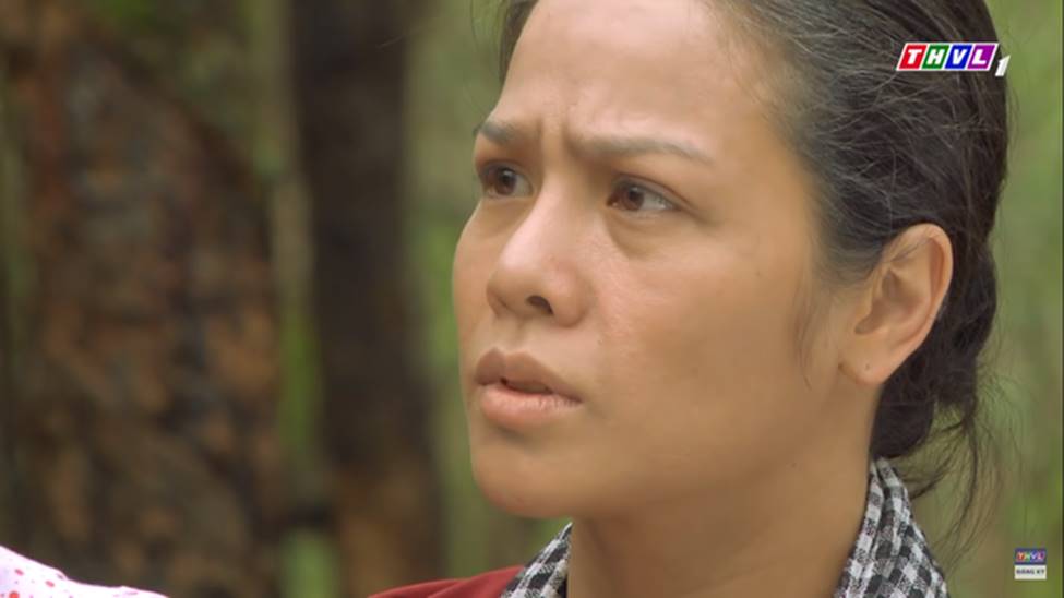 Tiếng sét trong mưa: Bị bắt lỗi nấu ăn chưa chín, cho bạn diễn nhai rau muống sống, Nhật Kim Anh lên tiếng-4