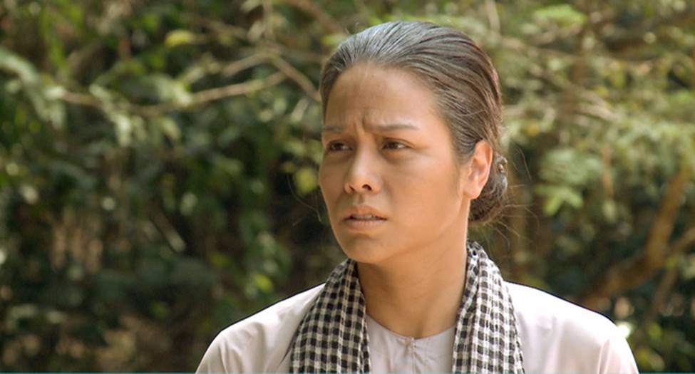 Tiếng sét trong mưa: Bị bắt lỗi nấu ăn chưa chín, cho bạn diễn nhai rau muống sống, Nhật Kim Anh lên tiếng-5