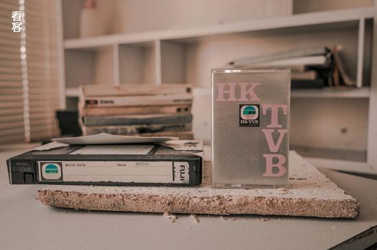 Phim trường cũ TVB bị bỏ hoang: Ngoài ký ức thời hoàng kim còn sót lại là lời đồn về câu chuyện kinh dị cùng cảnh hoang tàn ghê rợn-11