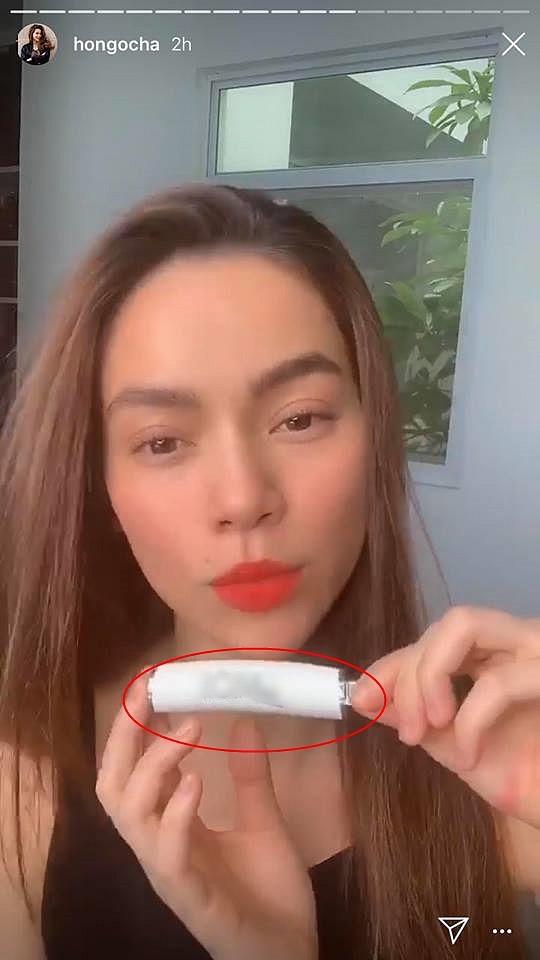 Đẹp hơn người vẫn lạm dụng photoshop, Hương Giang – Hồ Ngọc Hà không ngờ bị app phản-4