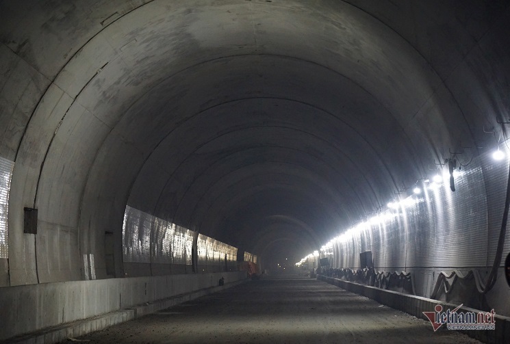 Chui vào hầm đường bộ hơn 7.200 tỷ, dài nhất Đông Nam Á-11