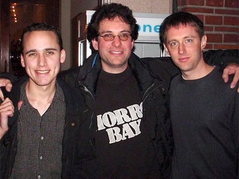 Đừng sạc điện thoại tại các trạm sạc công cộng, ví dụ như sân bay-3