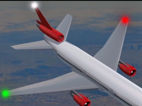 Bé trai ga lăng xúc cơm cho bạn gái khiến dân mạng phát sốt-1