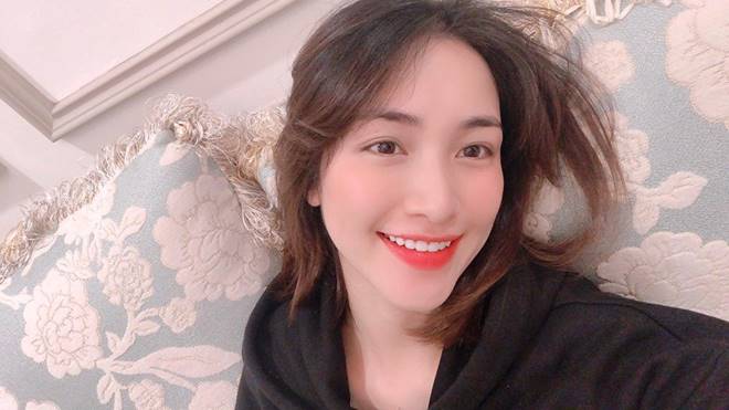 Rời xa hào quang showbiz, nhan sắc của những mỹ nhân Vbiz lên hương” hay xuống cấp?-8