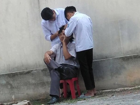 Nói rát cổ mà con vẫn giả vờ điếc, đừng vội đánh mắng vì nguyên nhân sâu xa có thể từ chính bố mẹ-4