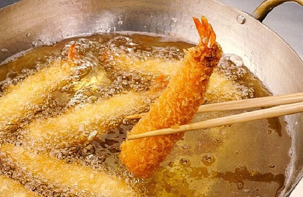 Mới 20 tuổi, cô gái đã bị ung thư thực quản, thói quen của cô giống hàng triệu người đang mắc phải-3