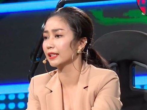 Ốc Thanh Vân bị chê diễn lố, nhắc bài lộ liễu ở Nhanh như chớp