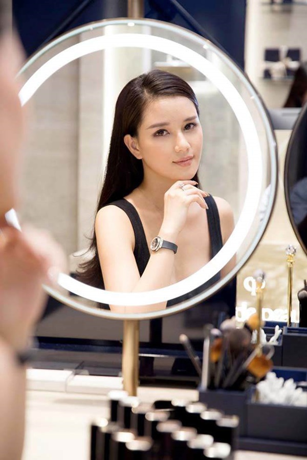 Sau đổ vỡ, đây là cuộc sống thường nhật ít biết của 3 nữ MC nóng bỏng nhất nhì VTV-11