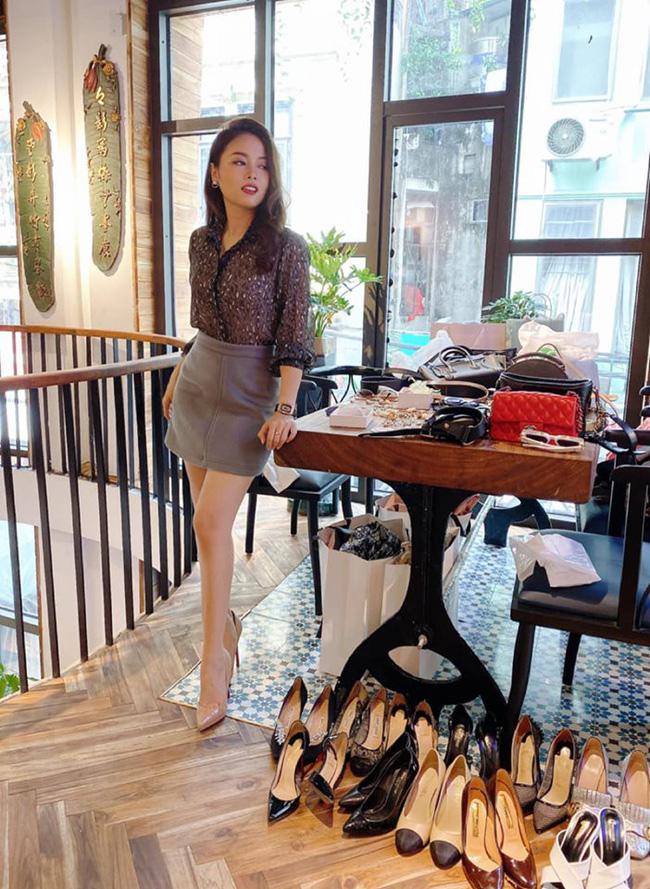 Bị xúi viết bài chửi cô ABC, Hằng Túi lẳng lặng xếp hàng chục đôi giày, túi xách, đồ hiệu rồi tuyên bố: Bận làm đẹp, không sân si!-2