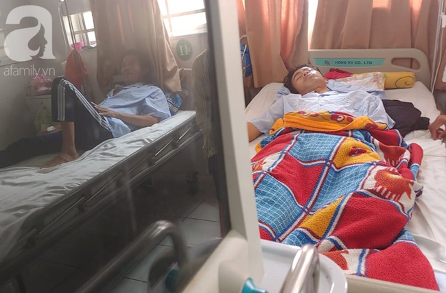 Bế tắc vì cảnh nghèo, con trai uống thuốc trừ sâu tự tử khiến người mẹ rụng rời tìm tiền cứu chữa-8