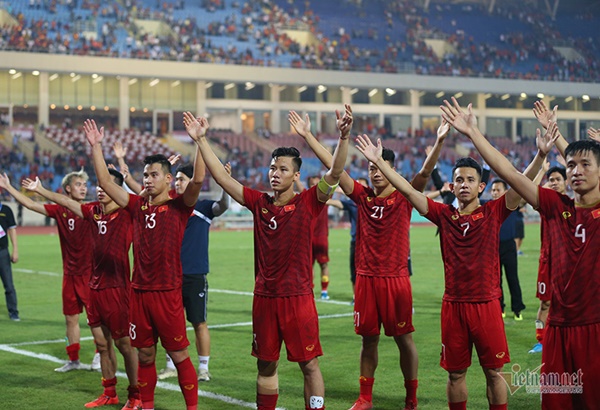 Tuyển Việt Nam đấu Indonesia: Thầy Park, phải khác đi mới được!-1
