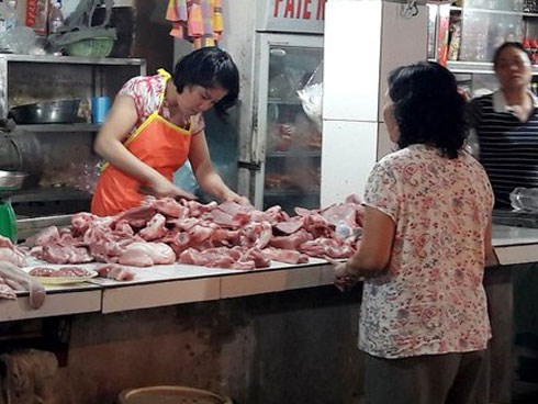 Giá thịt lợn cao kỷ lục và tiếp tục tăng, Việt Nam có nhập khẩu thịt?