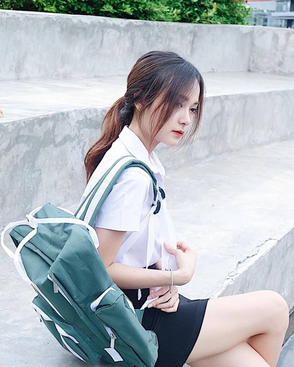 Rơi mác ngoan khi không mặc đồng phục nữ sinh, hot girl Thái Lan gợi cảm tột bậc-10