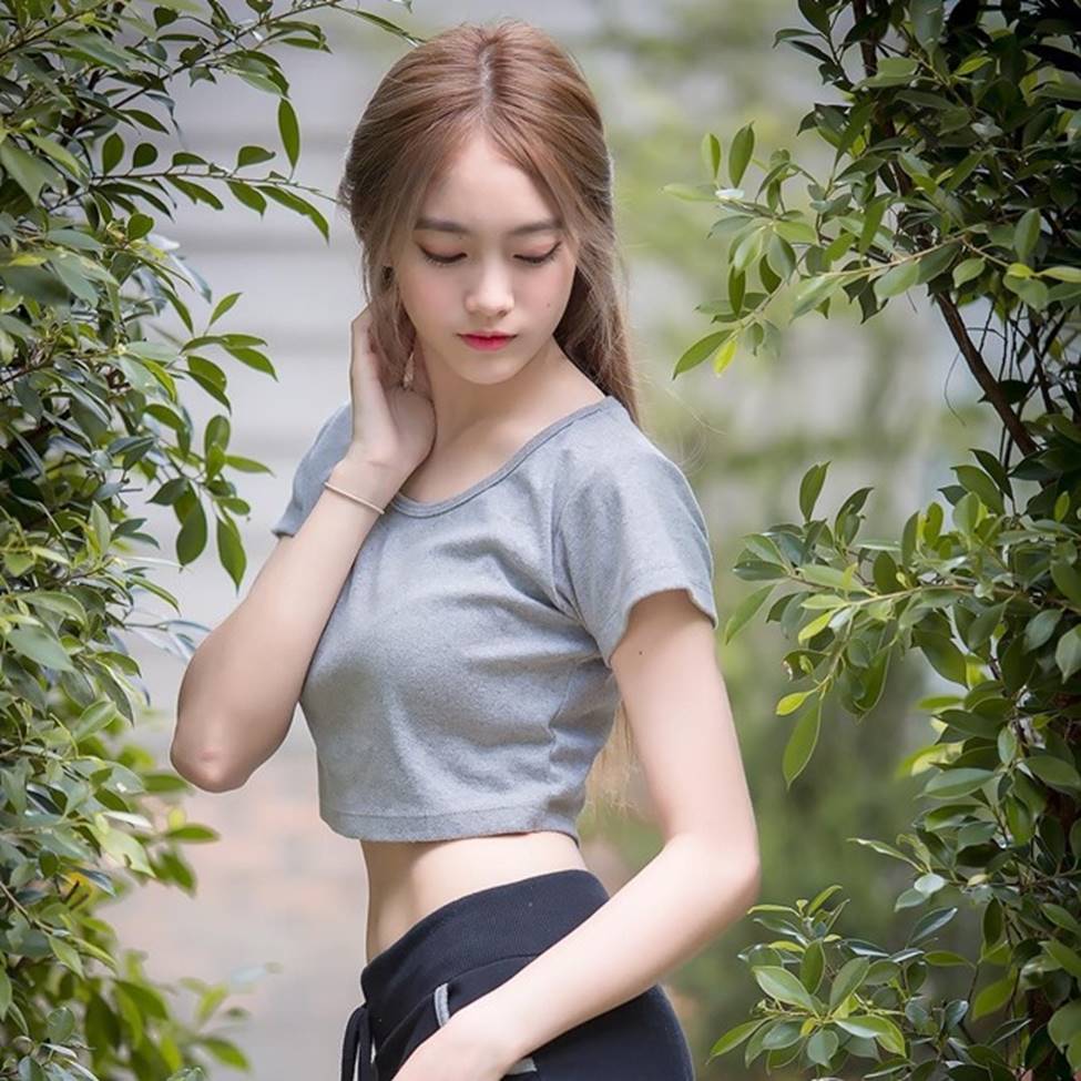 Rơi mác ngoan khi không mặc đồng phục nữ sinh, hot girl Thái Lan gợi cảm tột bậc-16