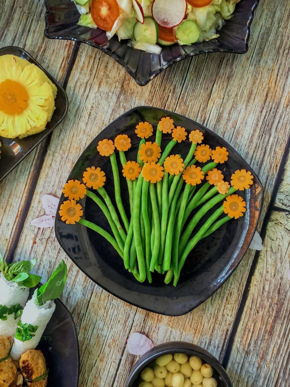 Lác mắt với mâm cơm cuối tuần 7 món chay ngon xuất sắc, đẹp rực rỡ-5