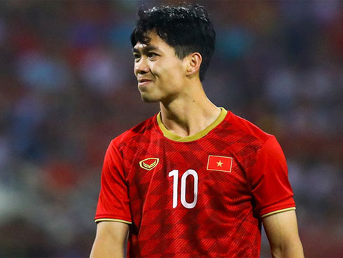 Công Phượng sẽ trừng phạt Indonesia ở hiệp 2-4