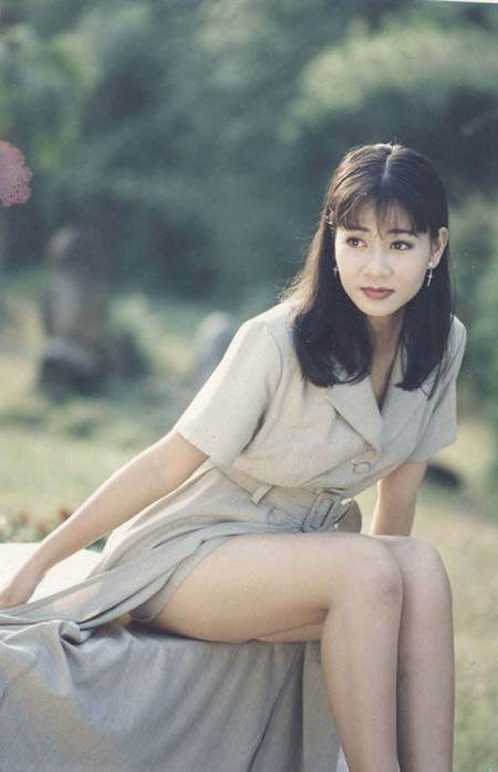 Ảnh cực hiếm của Thu Minh thời son trẻ-12