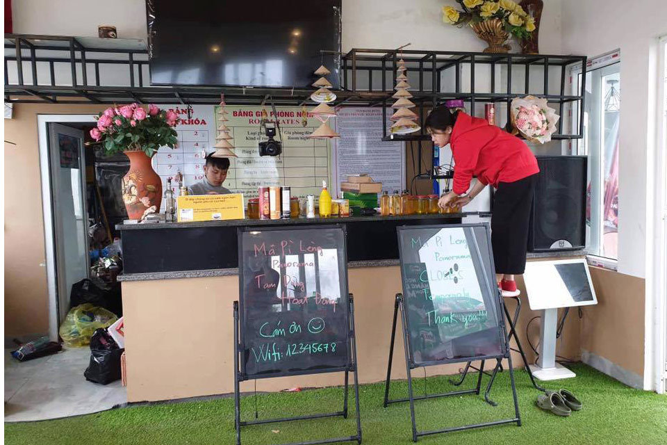 Panorama trên đỉnh Mã Pì Lèng bị đình chỉ kinh doanh-1