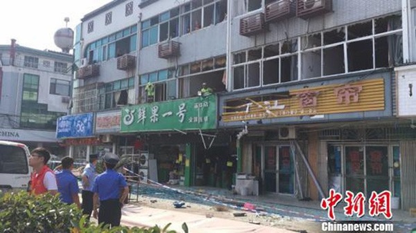Nổ gas kinh hoàng tại quán ăn vặt khiến 9 người tử vong và 10 người bị thương, nguyên nhân vẫn chưa được tiết lộ-2