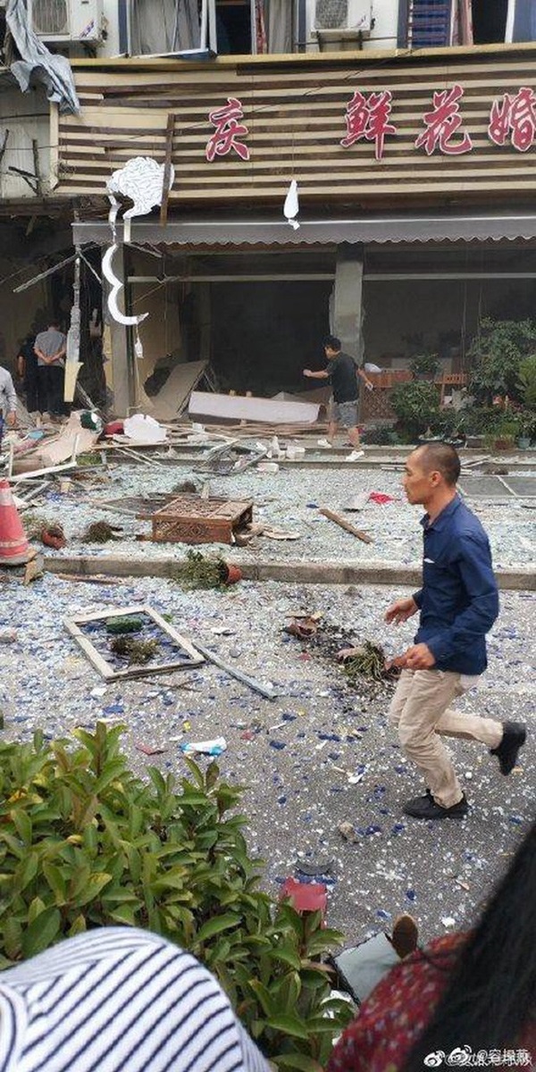 Nổ gas kinh hoàng tại quán ăn vặt khiến 9 người tử vong và 10 người bị thương, nguyên nhân vẫn chưa được tiết lộ-3