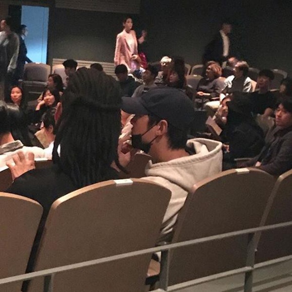 Sau 3 tháng ly hôn Song Hye Kyo, Song Joong Ki bị bắt gặp hẹn hò với người này-2