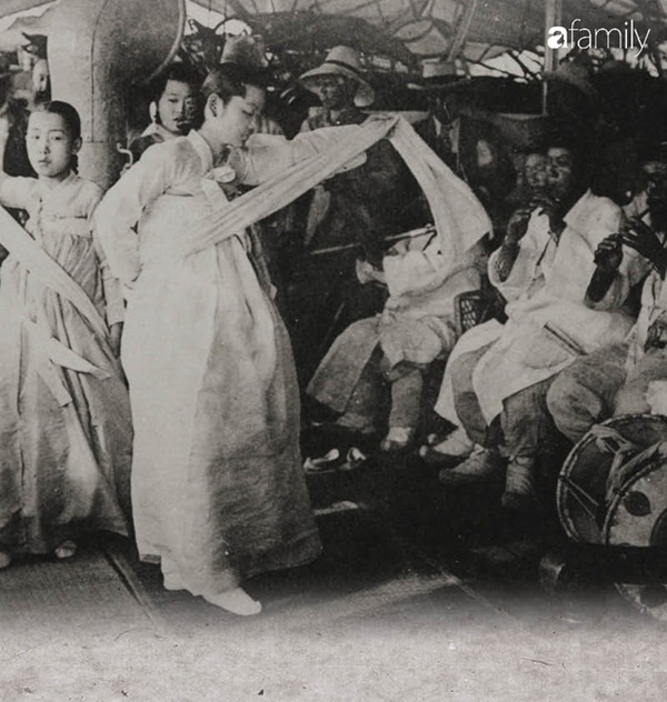 Thực hư về nàng kỹ nữ có nhan sắc và tài năng hệt như Sulli hơn 100 năm trước: Tài sắc vẹn toàn xứng danh huyền thoại và không hề chết trẻ-2