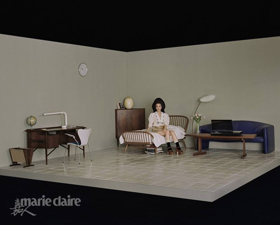 Triệu Vy trẻ đẹp khác lạ với kiểu tóc tổ ong quyến rũ-9