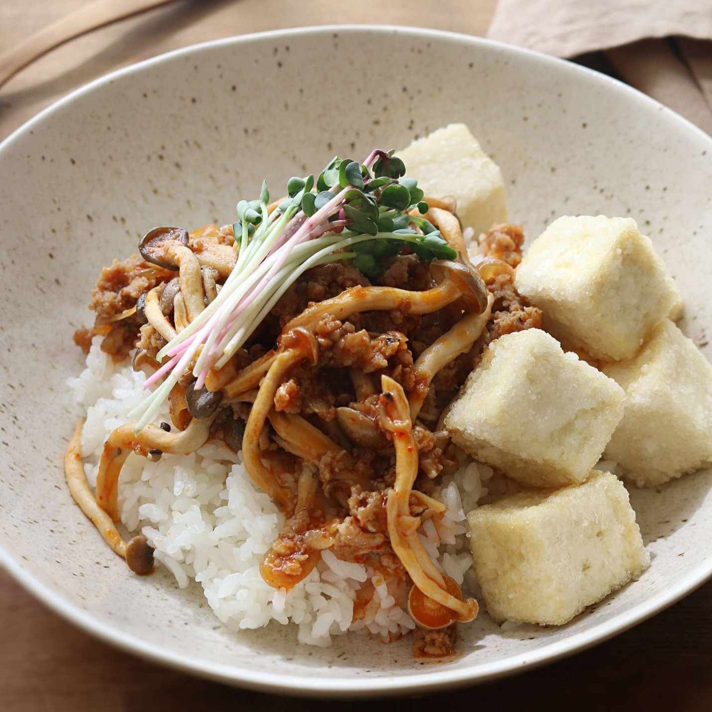 Bữa trưa công sở làm trong 1 nốt nhạc mà ngon đến bất ngờ-5