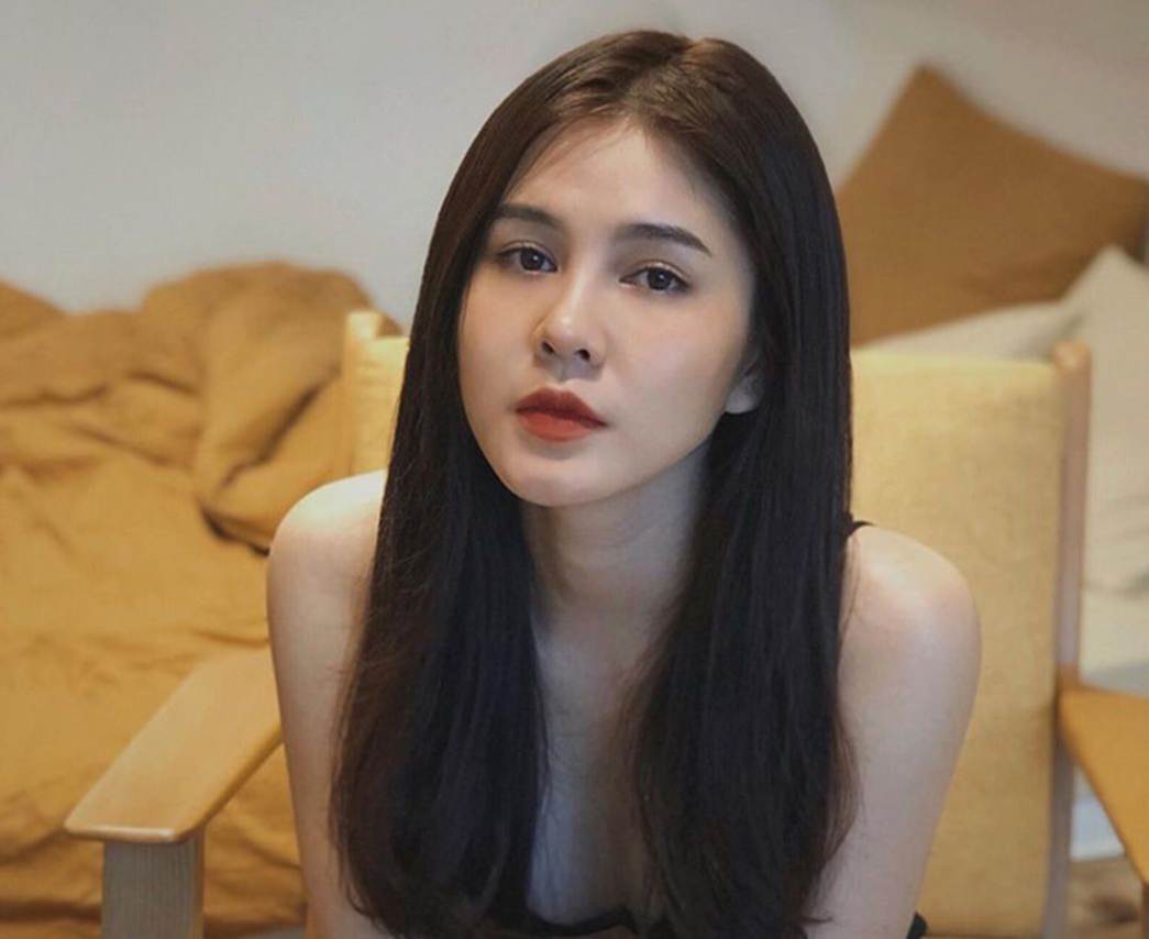 3 hot girl cân cùng lúc đủ nghề từ mẫu ảnh, diễn viên đến MC, ca sĩ-1