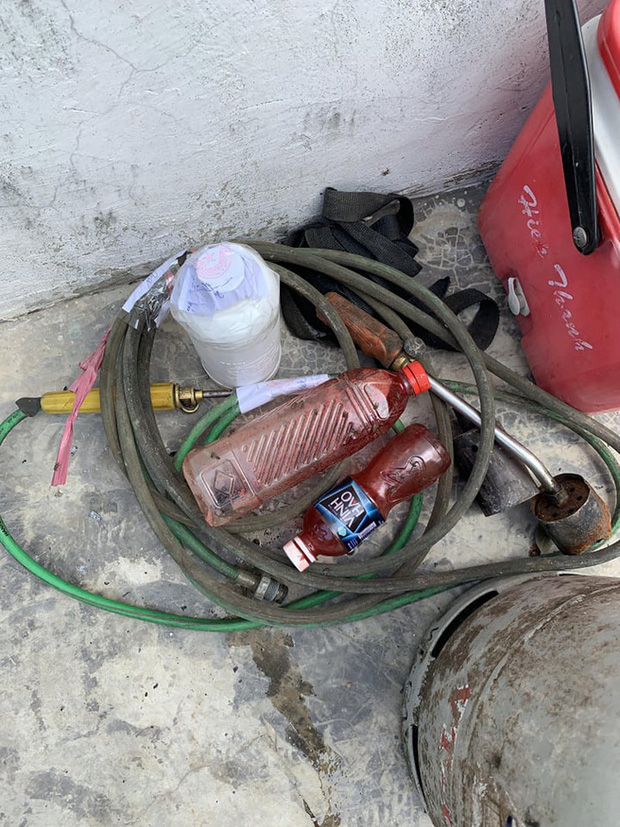 Ớn lạnh: Biến thịt heo nái ôi, nhớt thành thịt bò tươi-4