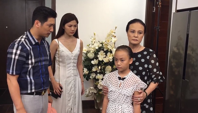 Hoa hồng trên ngực trái: Thái đưa Trà về làm chính thất, bé Bống lập tức tung chiêu khiến tiểu tam câm nín-2