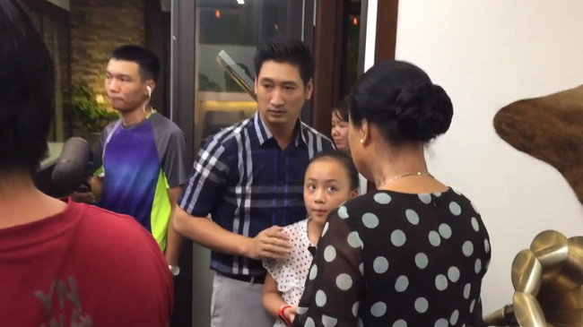 Hoa hồng trên ngực trái: Thái đưa Trà về làm chính thất, bé Bống lập tức tung chiêu khiến tiểu tam câm nín-4