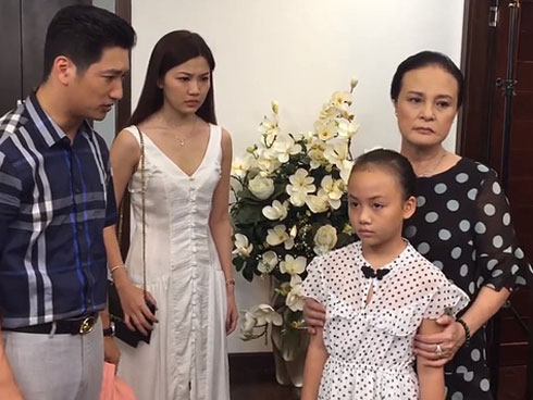 Hoa hồng trên ngực trái tập 21: Bống nghe được Trà và người tình bàn kế hoạch moi tiền Thái-1