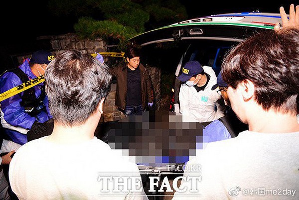 Tang lễ của Sulli: Thời gian lễ viếng bất ngờ thay đổi, chỉ có sự góp mặt của gia đình và bạn bè, không mở cửa cho báo giới-1