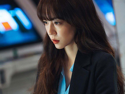 Bỏ trai nghèo đám cưới với thiếu gia, tôi ngã quỵ khi giữa hôn trường phát ra âm thanh lạ-3