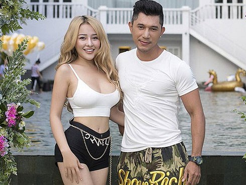 Từng tố nhau không thương tiếc sau chia tay, nay Lương Bằng Quang và Ngân 98 lại thân thiết sánh đôi như chưa từng có gì xảy ra