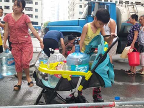 Kết quả xét nghiệm chính thức vụ nước có mùi khét ở Hà Nội: Chất Styren từ dầu thải gây ra có thể gây ung thư-6