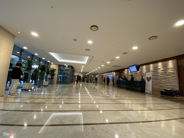 Không khí đau thương tại tang lễ của Sulli-5