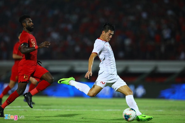 Việt Nam vẫn xếp sau Thái Lan sau trận thắng Indonesia-3