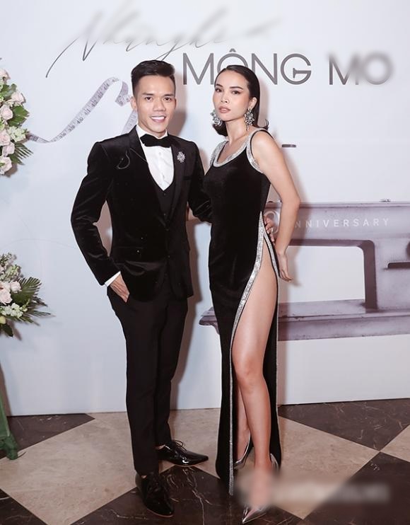 SAO MẶC XẤU: Hồ Ngọc Hà rườm rà - Minh Tú, Yến Trang diện váy xẻ quá hông gây nhức nhối-2