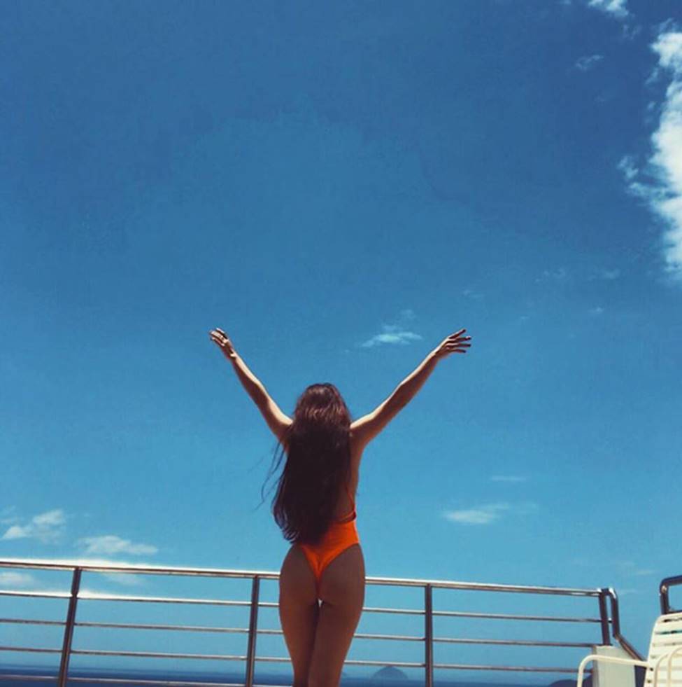 Bạn gái Lâm Tây chính là cô gái nóng bỏng nhất làng Wags Việt-9