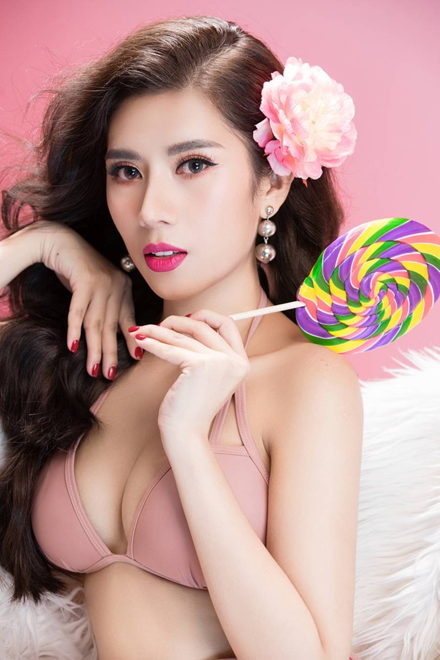 Đại diện Việt Nam tại Hoa hậu Du lịch thế giới 2019 nóng bỏng mắt với bikini-2