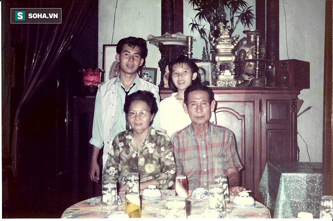 Ca sĩ Đoan Trường: Ở nhà trị giá 2000 cây vàng nhưng vẫn chạy xe máy cà tàng, mặc áo thun chợ-1