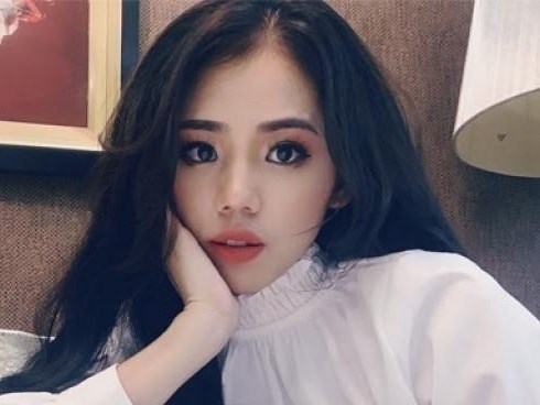 Hương Ly hát 'Bước qua đời nhau' khiến Khắc Việt tức giận