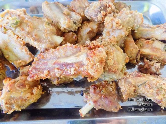 Sườn rim mắm tỏi đậm đà kiểu này bảo sao cơm nấu nhiều vẫn hết bay-4