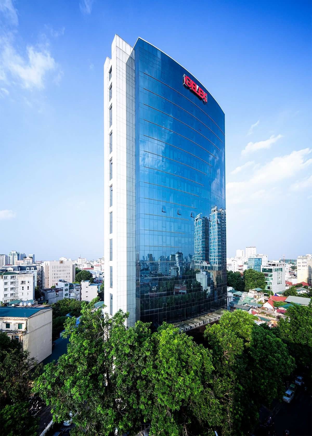 Bất ngờ ông chủ Công ty nước sạch Sông Đà là đại gia BĐS sở hữu khách sạn Melia cùng hàng loạt đất vàng tại Hà Nội-3
