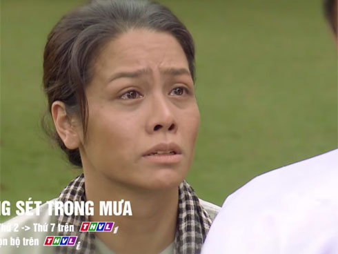 Tiếng sét trong mưa tập 40: Thị Bình xin làm người ở nhà Khải Duy thay con gái-4