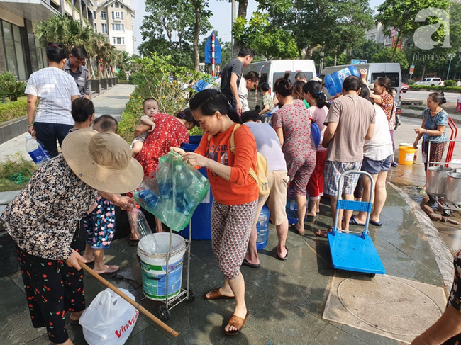 Nhà máy sông Đà tạm ngừng cấp nước sạch, 70 nghìn hộ dân sẽ phải chờ đợi vô thời hạn-2