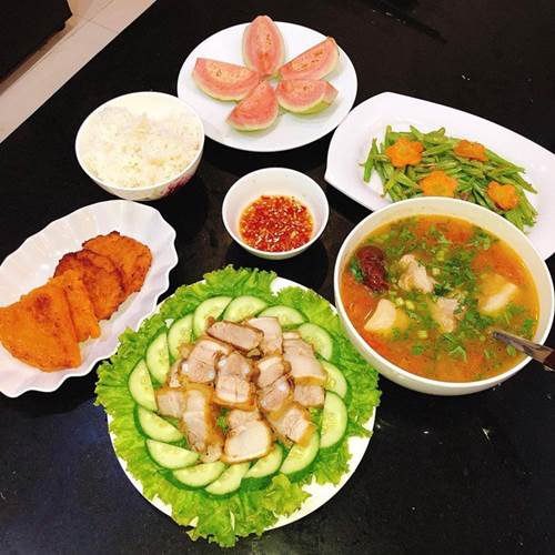 9X vừa xinh vừa đảm, nấu món gì ngon bạn bè lại khuyên nên bán món đó-4