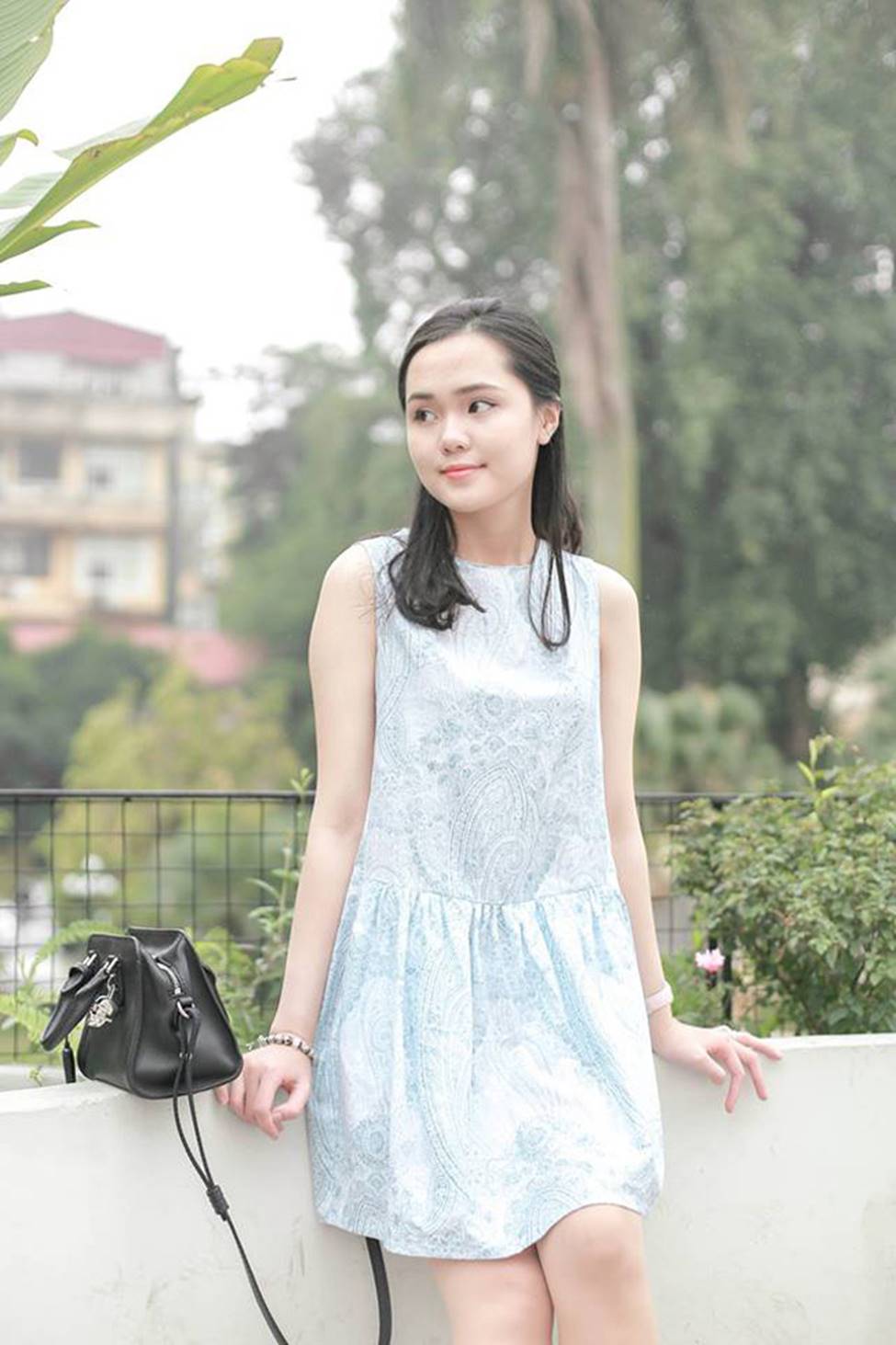 Duy Mạnh thật may mắn khi có cô bạn gái xinh đẹp, tài năng thế này!-16